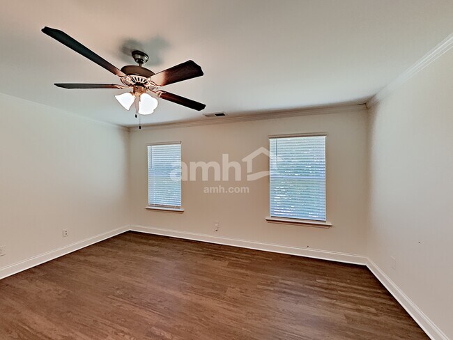 Building Photo - 179 Makenna Dr