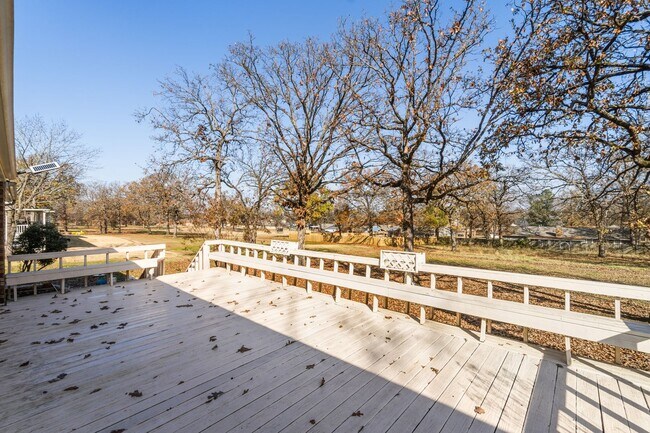 Building Photo - Beautiful 3 Bed / 2 Bath Home in Fort Smith (0.73 Acre Lot)