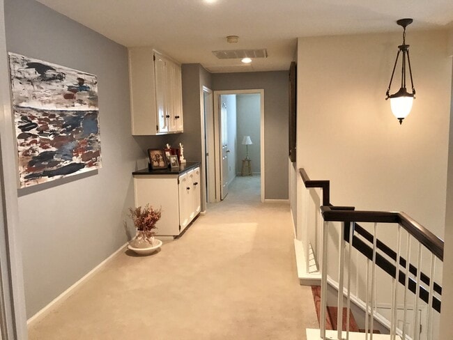 Building Photo - CORNER LOT MODERN 4 BEDROOM HOME DIXON *STAR RENTALS