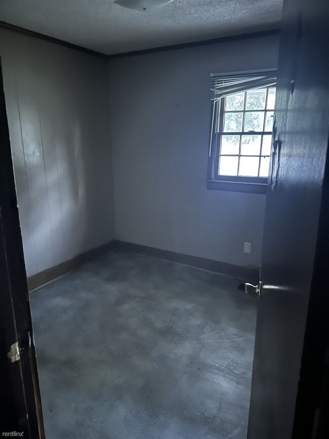 Building Photo - 3 br, 1 bath House - 1715 Clinton Street