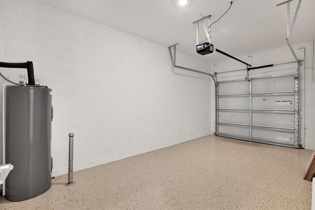 Building Photo - 2191 Hallier Cv