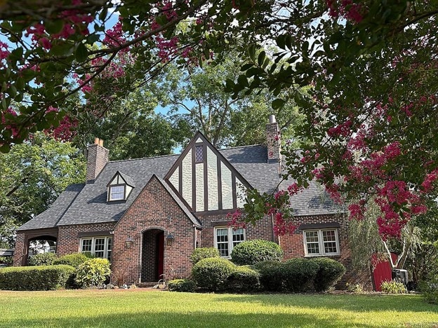 Building Photo - 118 Humphrey St