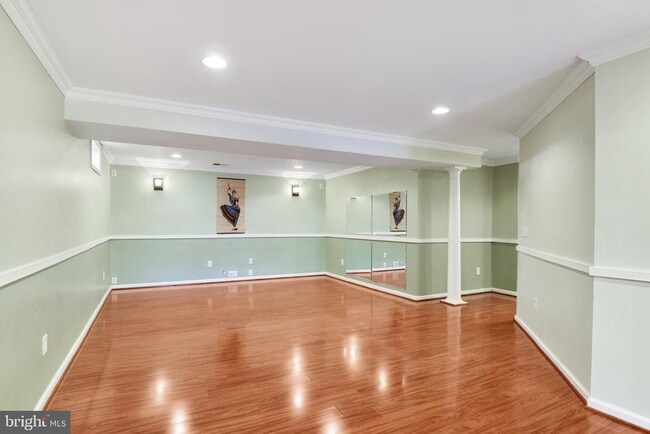 Building Photo - 8416 Churchside Dr