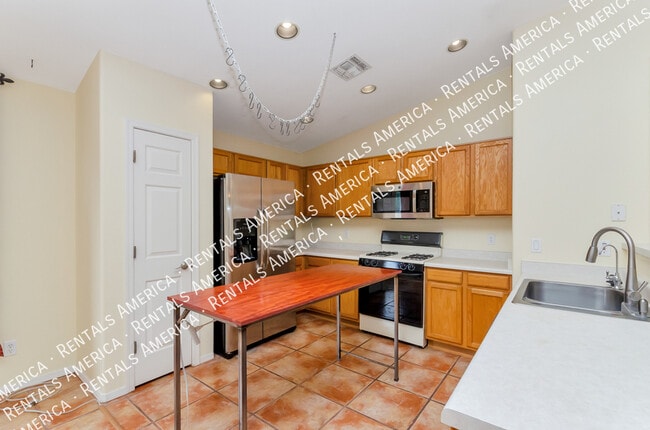 Building Photo - 10138 E Desert Paradise Pl