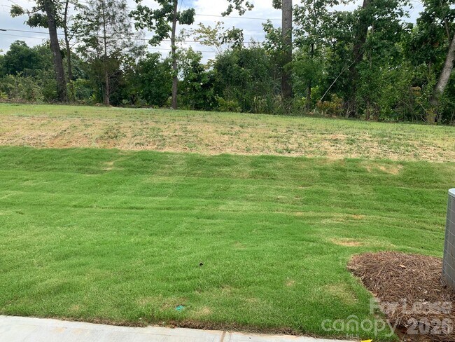 Building Photo - 2605 Greenmarket Dr