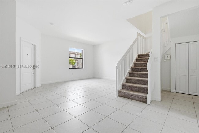Building Photo - 11833 SW 245 Ter