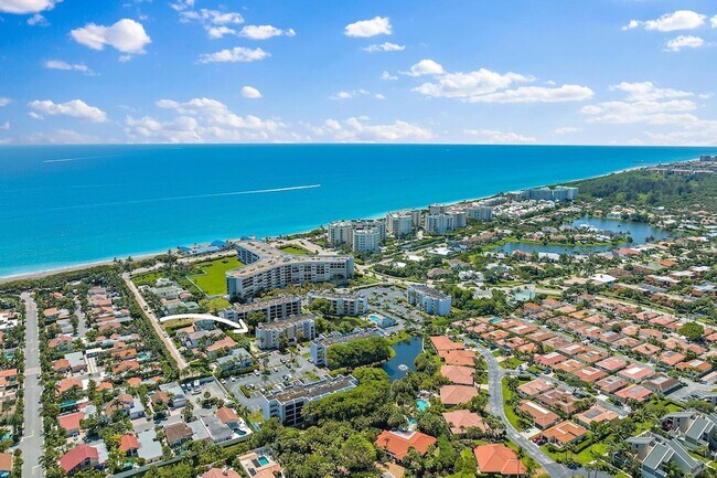 Building Photo - 1605 S US Hwy 1