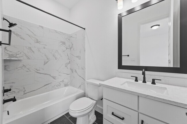 Building Photo - 1539 Spring Pl Dr