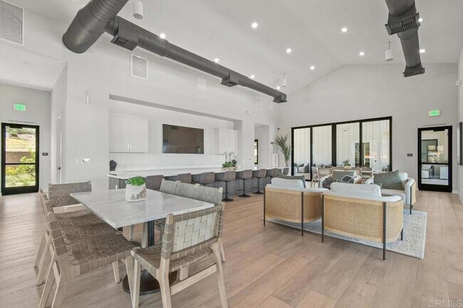 Building Photo - 12639 Elizabeth Wy