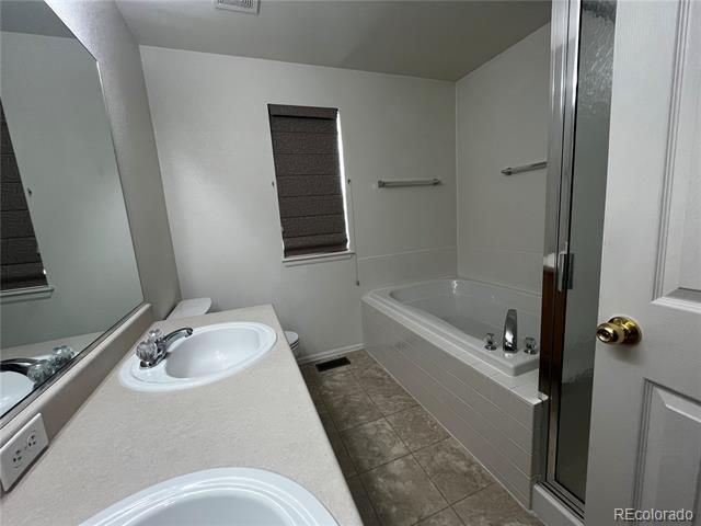 Building Photo - 16792 E Prairie Wind Ave