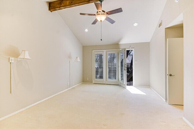 Building Photo - 8405 Cima Serena Ct