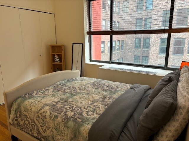 Building Photo - 408 8th Ave