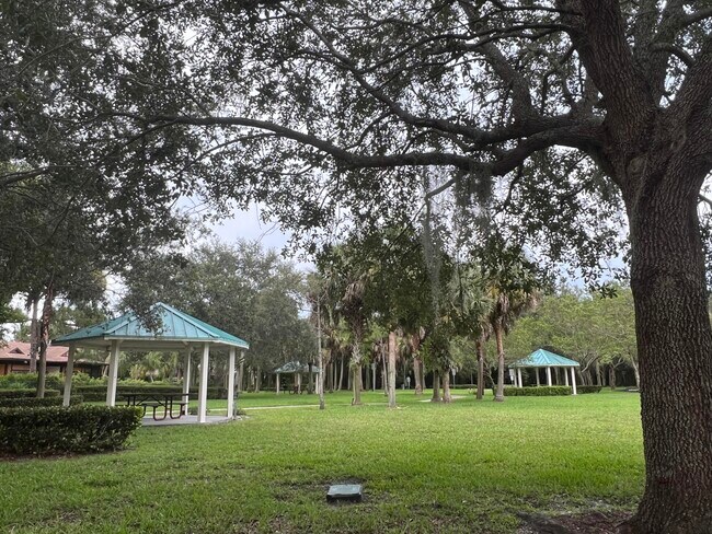 Building Photo - 4808 W Bexley Park Dr