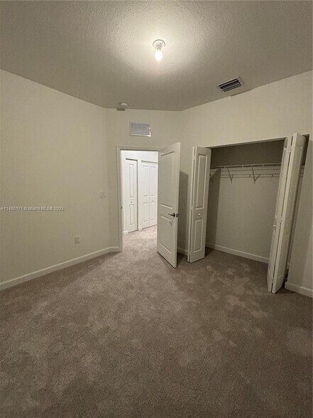 Building Photo - 29031 SW 162nd Ct