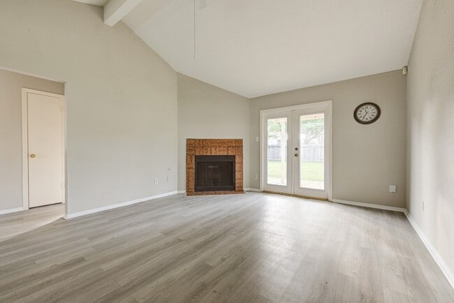 Building Photo - 20135 Telegraph Square Ln