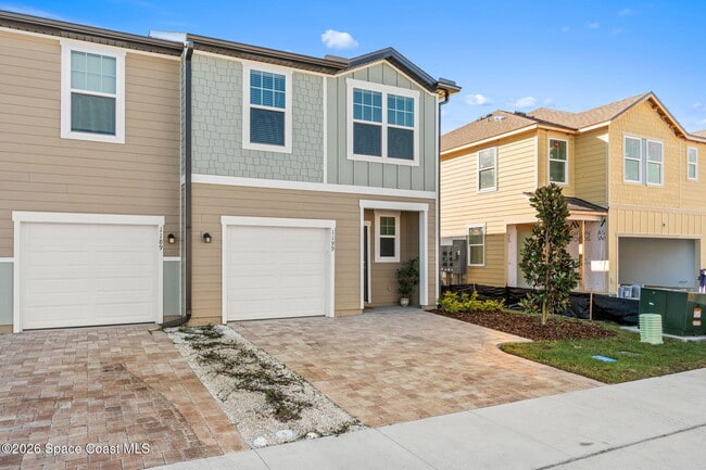 Building Photo - 1199 Bluewater Ln