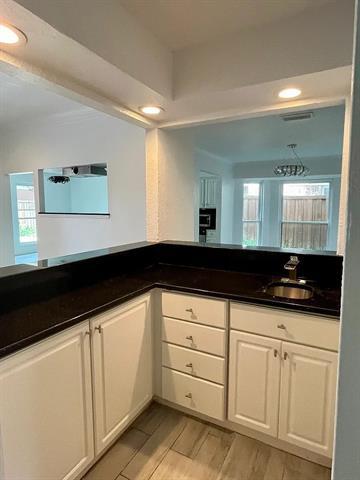 Building Photo - 813 Redcedar Way Dr