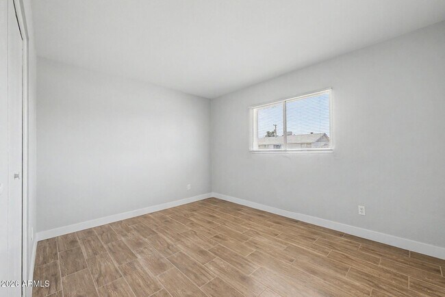 Building Photo - 6536 W Turney Ave