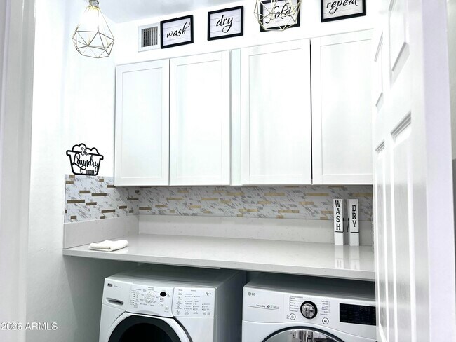 Building Photo - 7616 W Berridge Ln