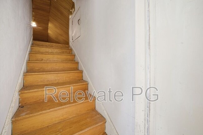 Building Photo - 9002 Michaux Ln