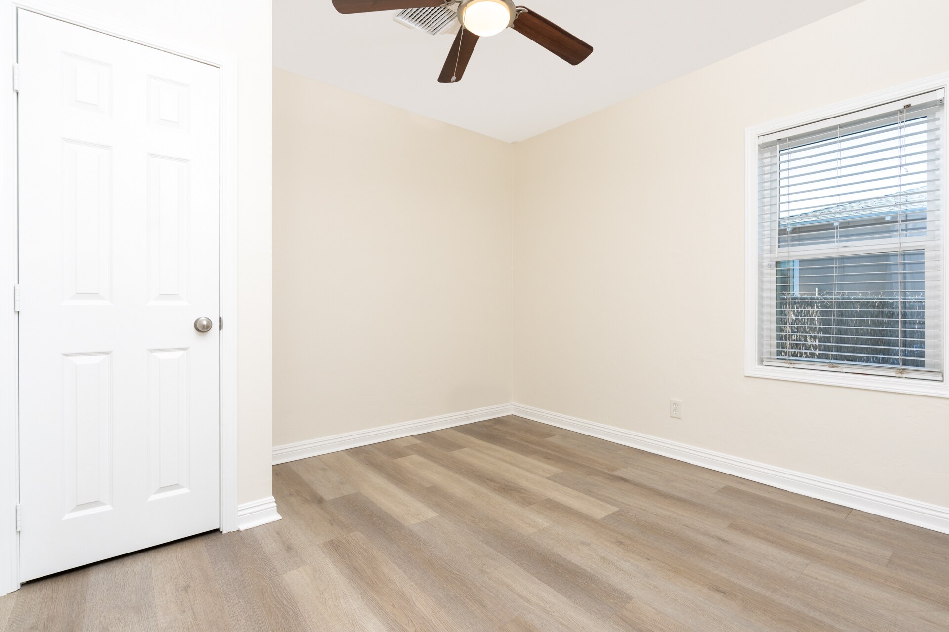 Building Photo - 4826 Rolando Blvd