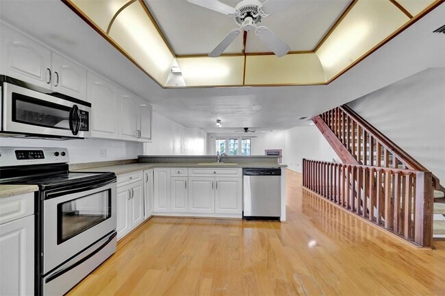 Building Photo - 745 Pinellas Bayway S