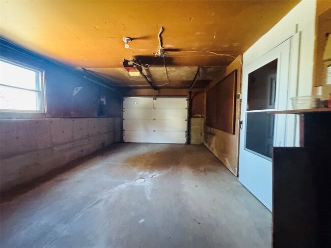 Building Photo - 100 Felters Rd