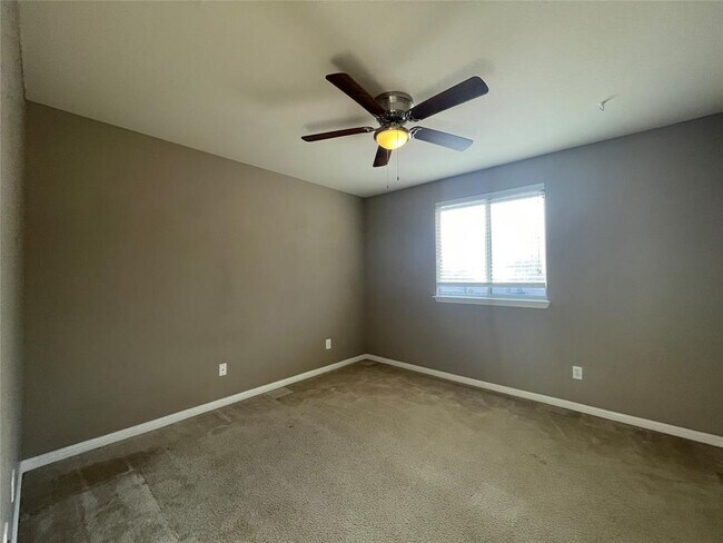 Building Photo - 7820 Little Deer Trail