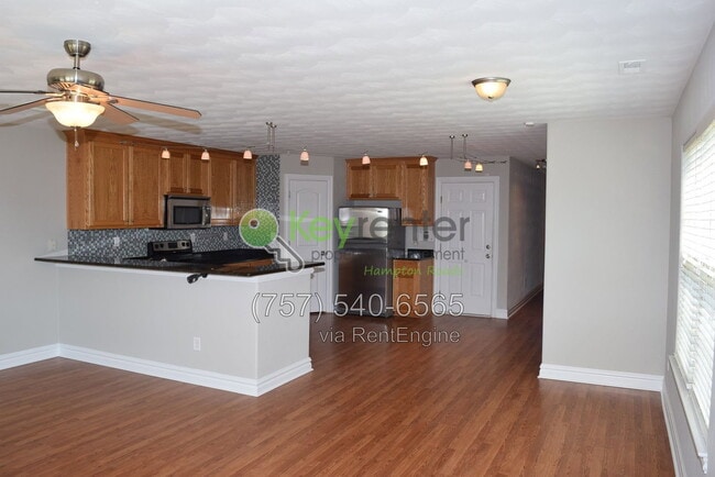 Building Photo - 4205 Dunning Rd