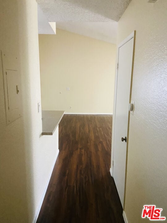 Building Photo - 8725 Beckenham Ln