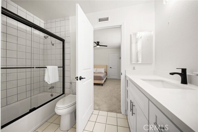 Building Photo - 731 Langer Dr