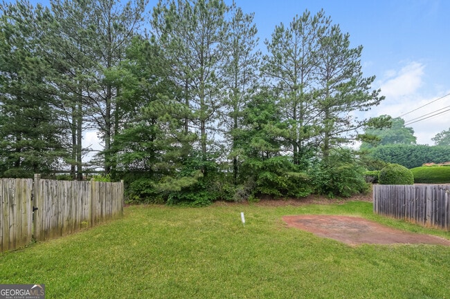 Building Photo - 411 Erin Ct