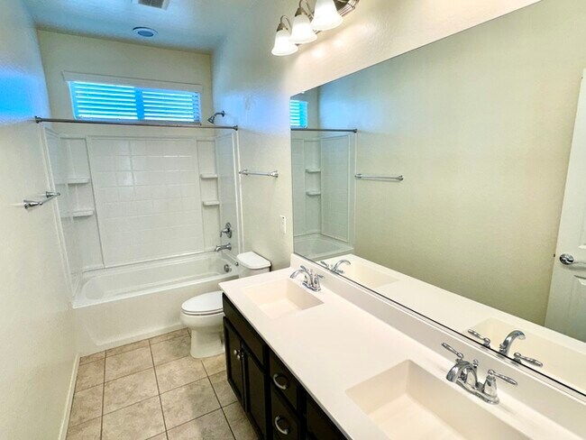 Building Photo - Adorable Bungalows at Cooley Station home!