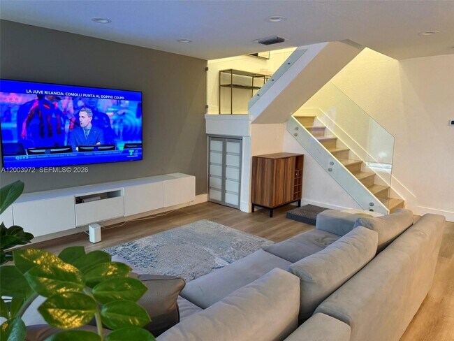 Building Photo - 6420 NW 109th Ave