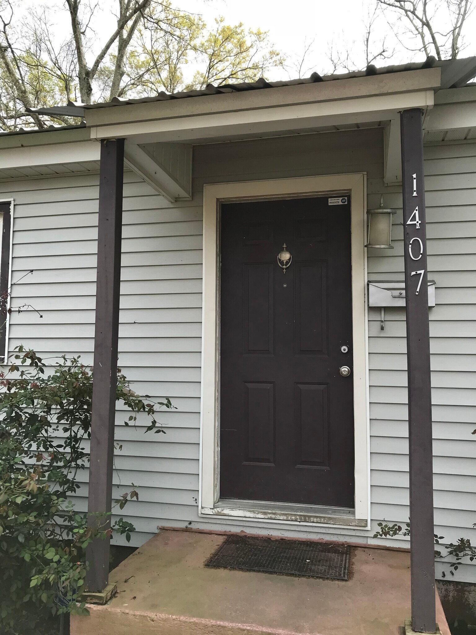 Photo coming of freshly updated front of home - 1407 W Church St