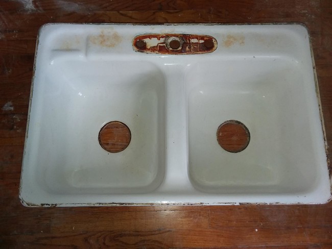 Old sink that we removed - 2112 Guilderland Ave