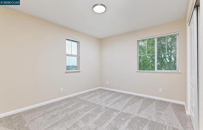 Building Photo - 4874 Snowy Egret Way