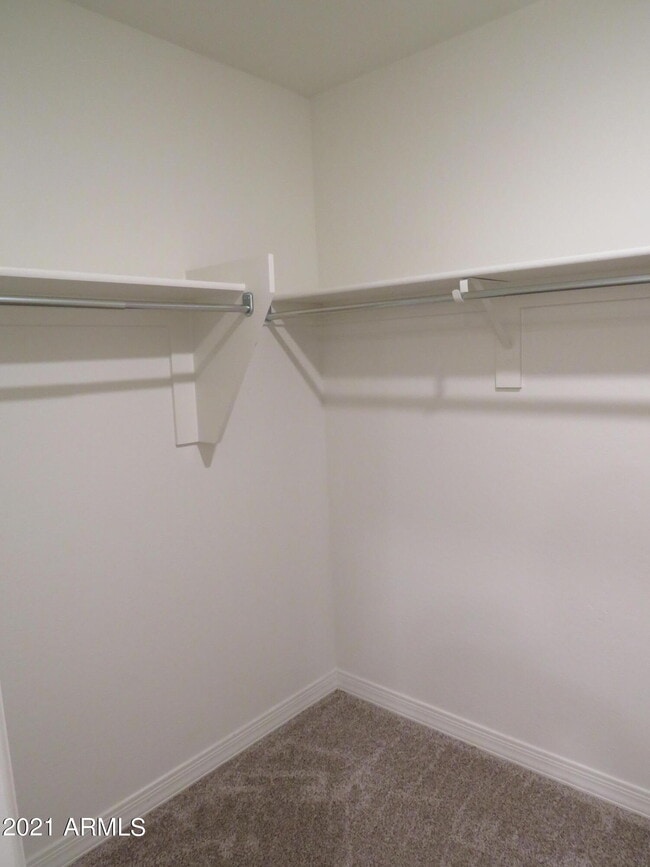 Building Photo - 40537 W Helen Ct