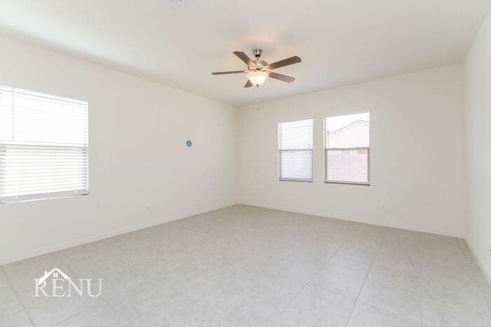 Building Photo - 35383 W San Capistrano Ave