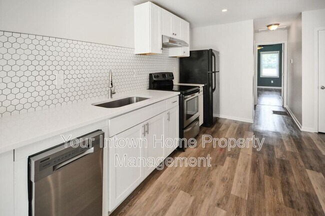 Building Photo - 959 Dill Ave SW