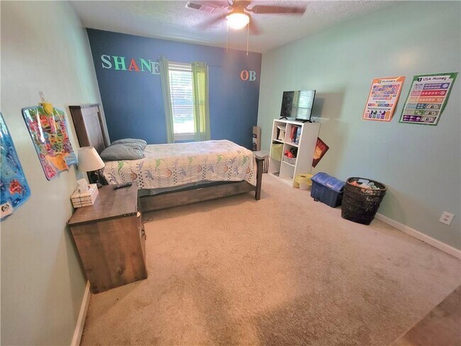Building Photo - 4257 Duesenberg Dr