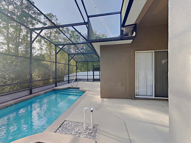 Building Photo - 3465 Bromfield Dr