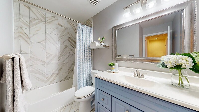 Building Photo - 2548 Grayland Walk
