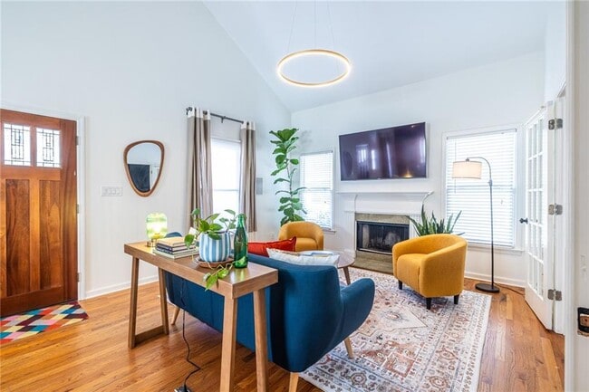 Building Photo - 69 Randolph St NE