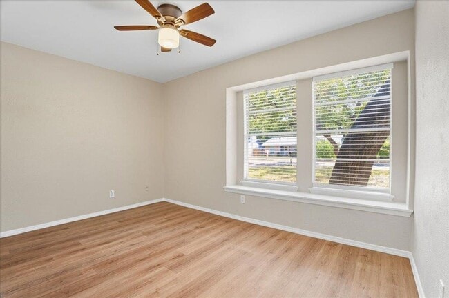 Building Photo - 12312 Double Tree Ln