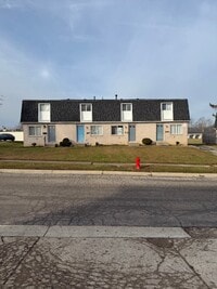 Building Photo - 3417 Beachworth Dr