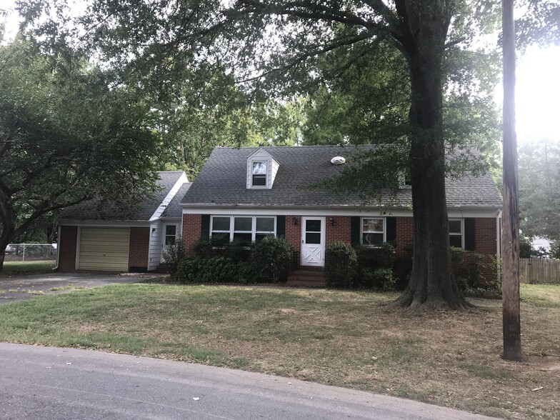 front of house - 35 Mount Pleasant Ave
