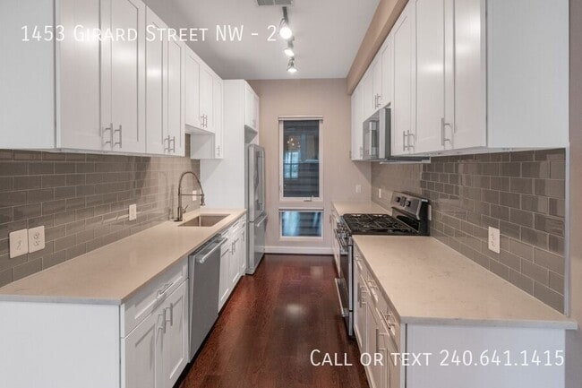 Building Photo - 1453 Girard St NW