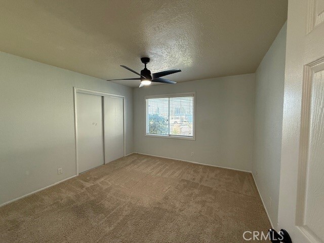 Building Photo - 928 E Meats Ave