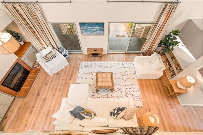 Building Photo - 2415 The Haul Over